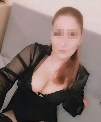 🌹
Я предлагаю полное расслабление и удовлетворение твоих фантазий.🔥
Мои возможности включают в себя классический и оральный секс, массаж и многое другое. 💋
У меня есть отличные отзывы, которые говорят о моей профессиональности и индивидуальном подходе к каждому клиенту. 💯
Я живу в Москве и готова принять тебя у себя в уютной обстановке или выехать к тебе. 🏠
Познакомься со мной и ты обязательно останешься доволен и захочешь встречаться снова и снова. 😉
😘 Фото - это реальные и свежие снимки. Жду твоего звонка, чтобы воплотить все твои самые сокровенные желания в реальность. 📞 Анастасия